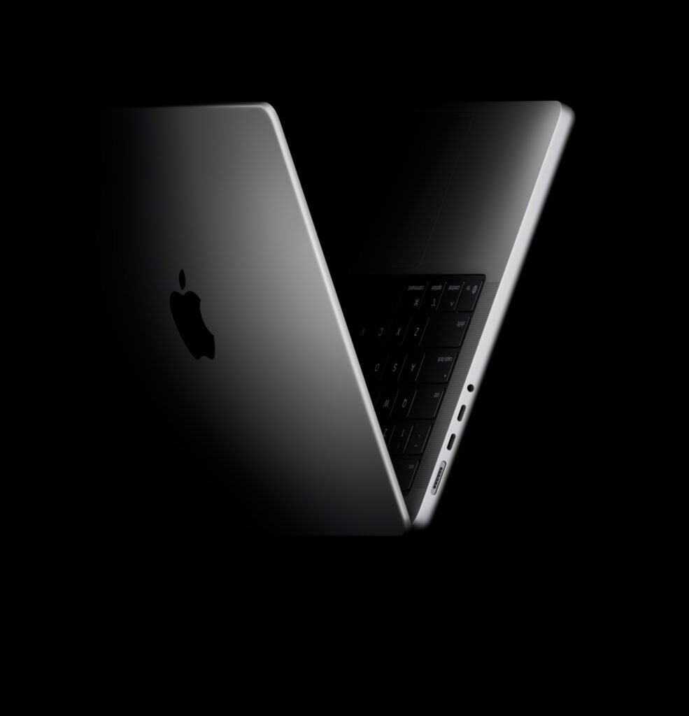 MacBook Pro atual, imagem de produto da Apple usada como ilustração do evento; não confirma um novo modelo